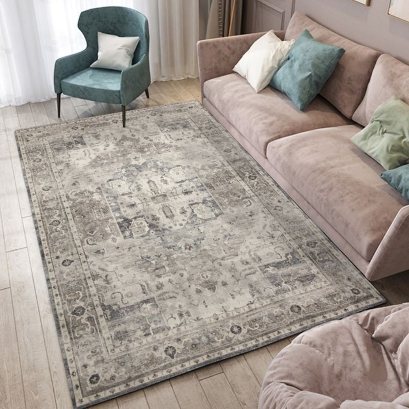 Ziba - Ivory & Grey Vintage Persian Distressed Washable Rug