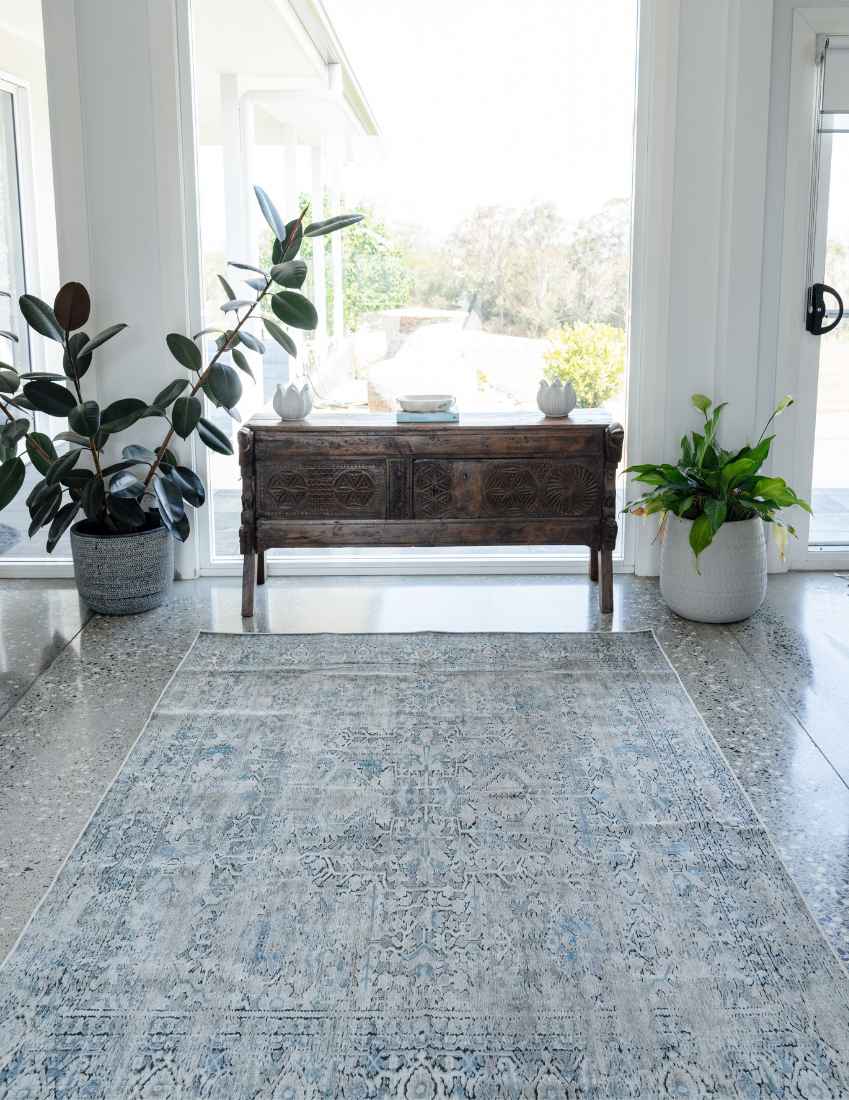 Mystic Wanderer - Taupe & Blue Vintage Persian Distressed Washable Rug