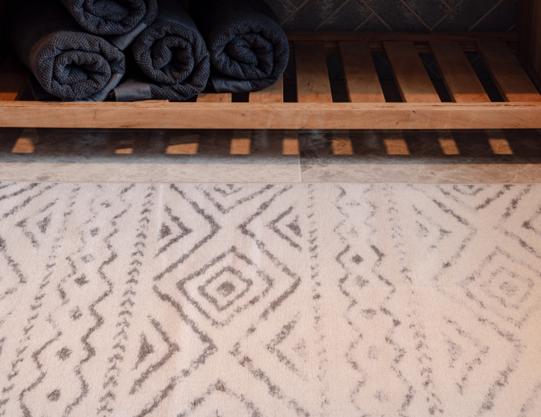 Safari - Charcoal & Ivory Tribal  Washable Runner Rug CLEARANCE